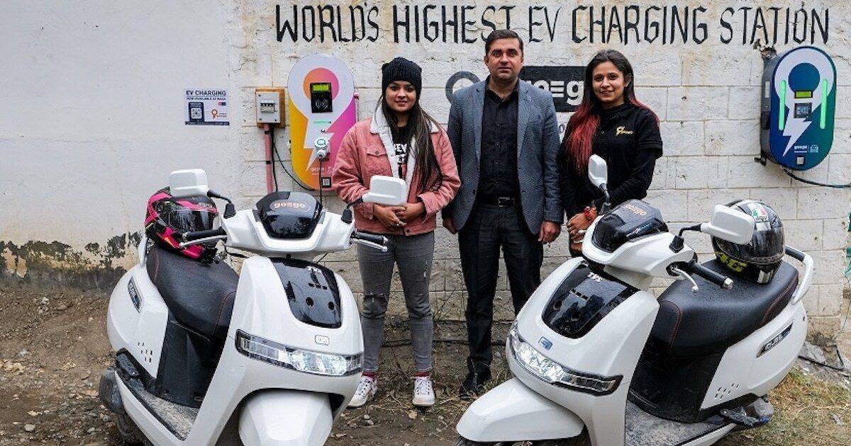 Hero Electric with Bengaluru based Charzer EV charging station