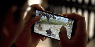 10th class student died in train accident while playing pubg game in phone