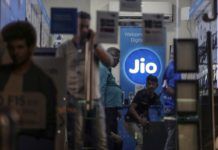Jio Network Down jio service Outage in india