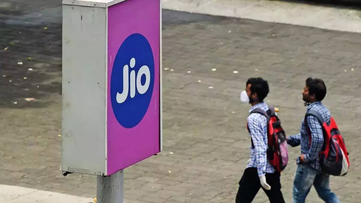 Jio cheapest calendar month validity recharge rs 259 data calling all you need to know