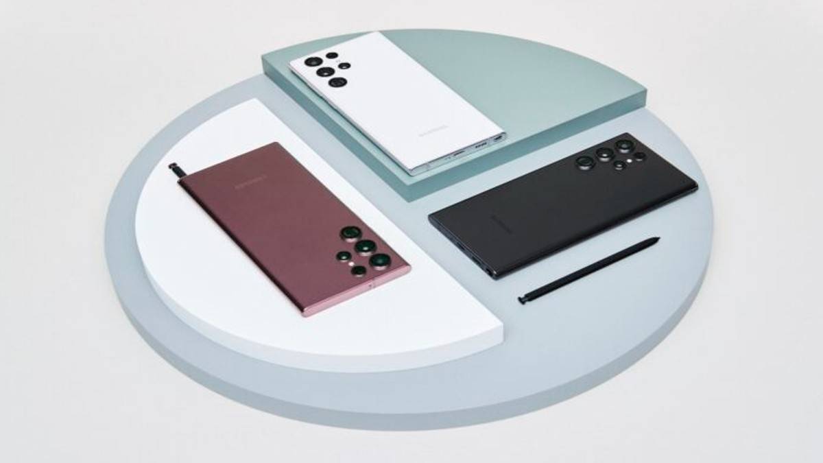 Samsung Galaxy S22 series record over 70000 pre-bookings in less than 12 hours