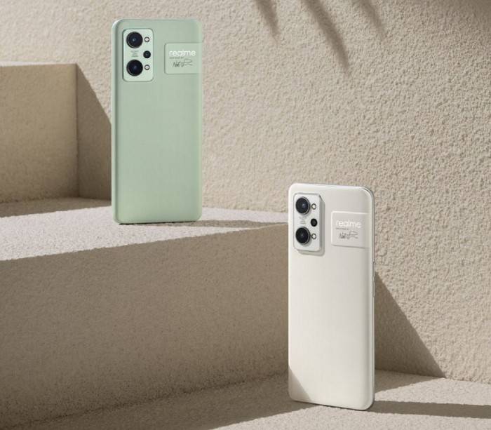 Realme GT 2 and Realme GT 2 Pro Check Price and Specs