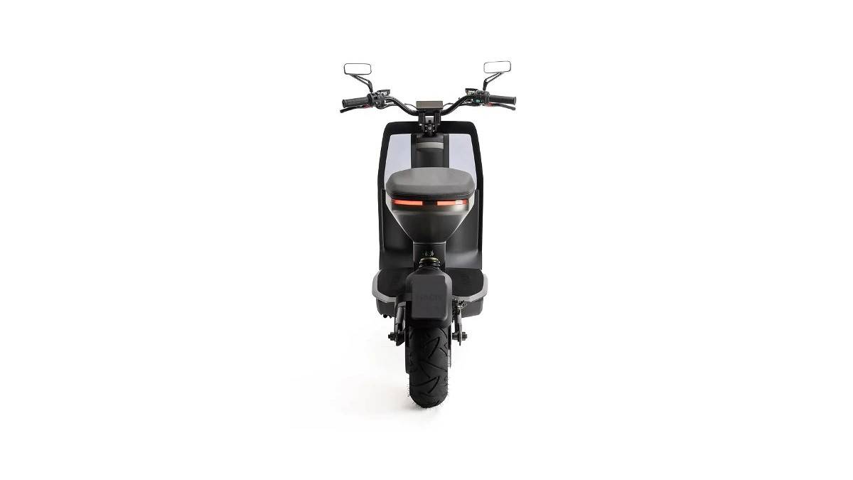 zero-one-electric-scooter-launch