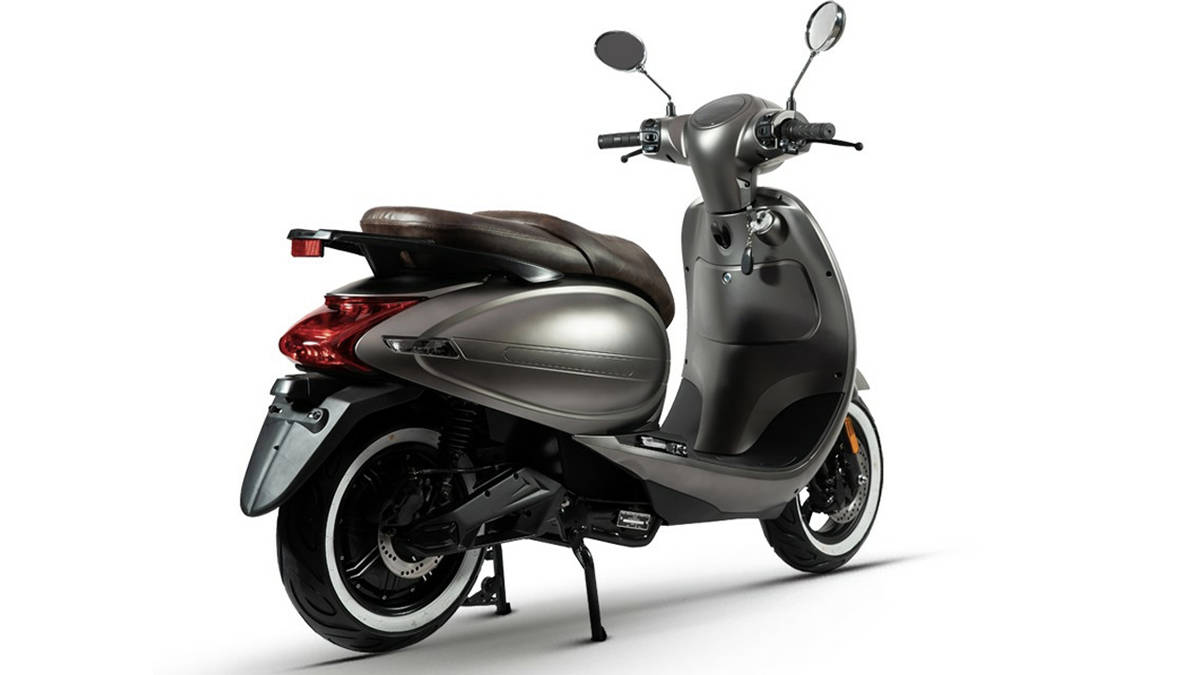 E-Scooter LVNENG S6 Electric Scooter Design Features Price Specs