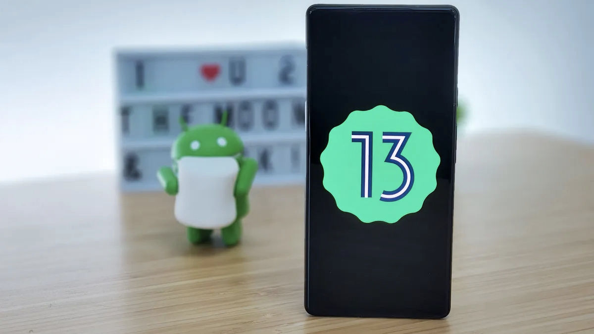 android 13 officially launched know supported devices list and how to download