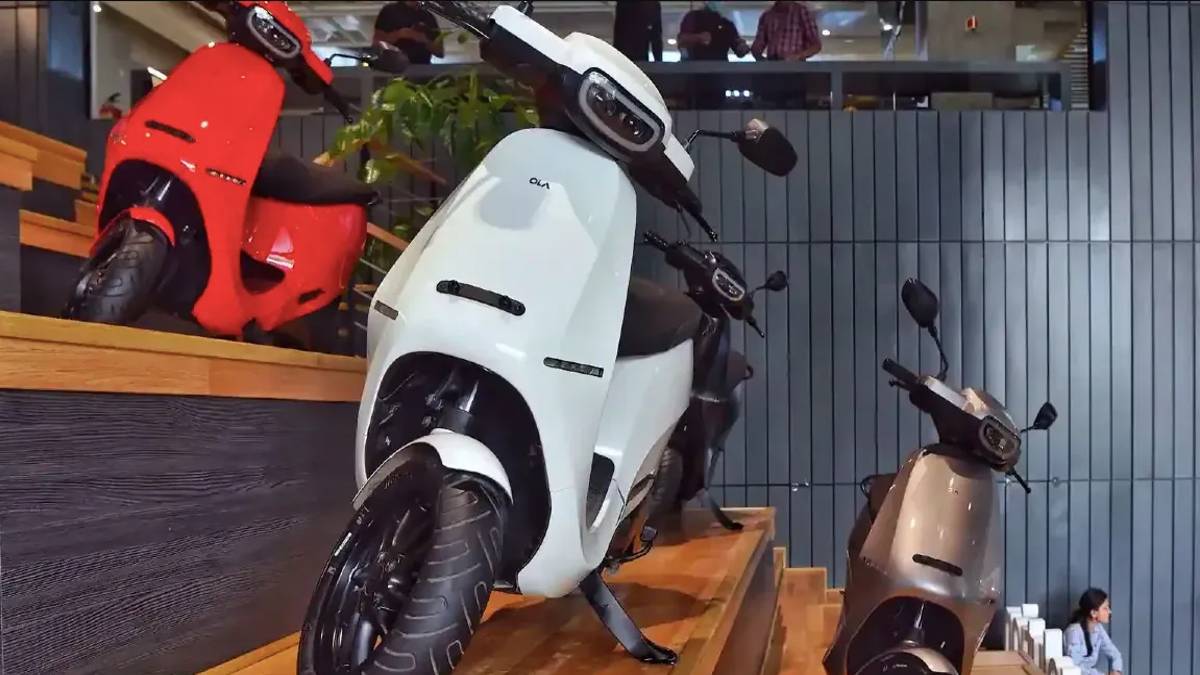 10000 rs discount on ola electric Scooter s1 pro offer range
