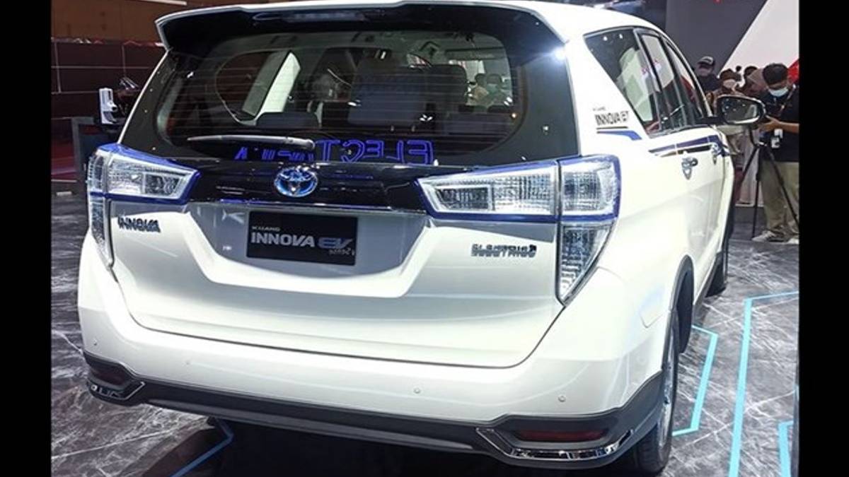 innova-ev-price