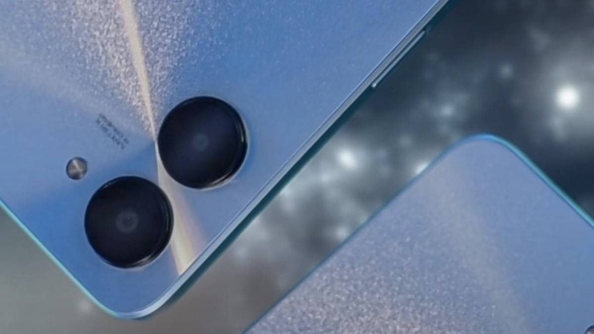 realme-v20-5g-cam