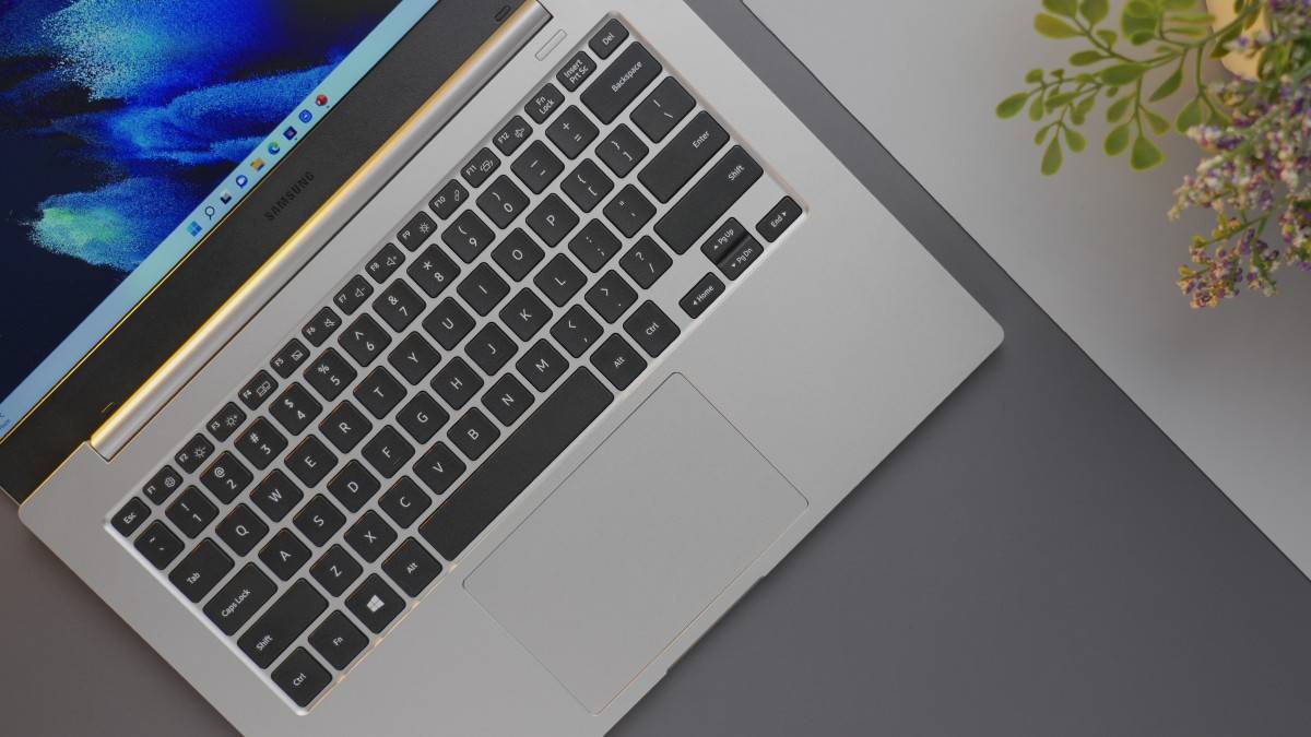 samsung-galaxy-book-go-review-in-hindi