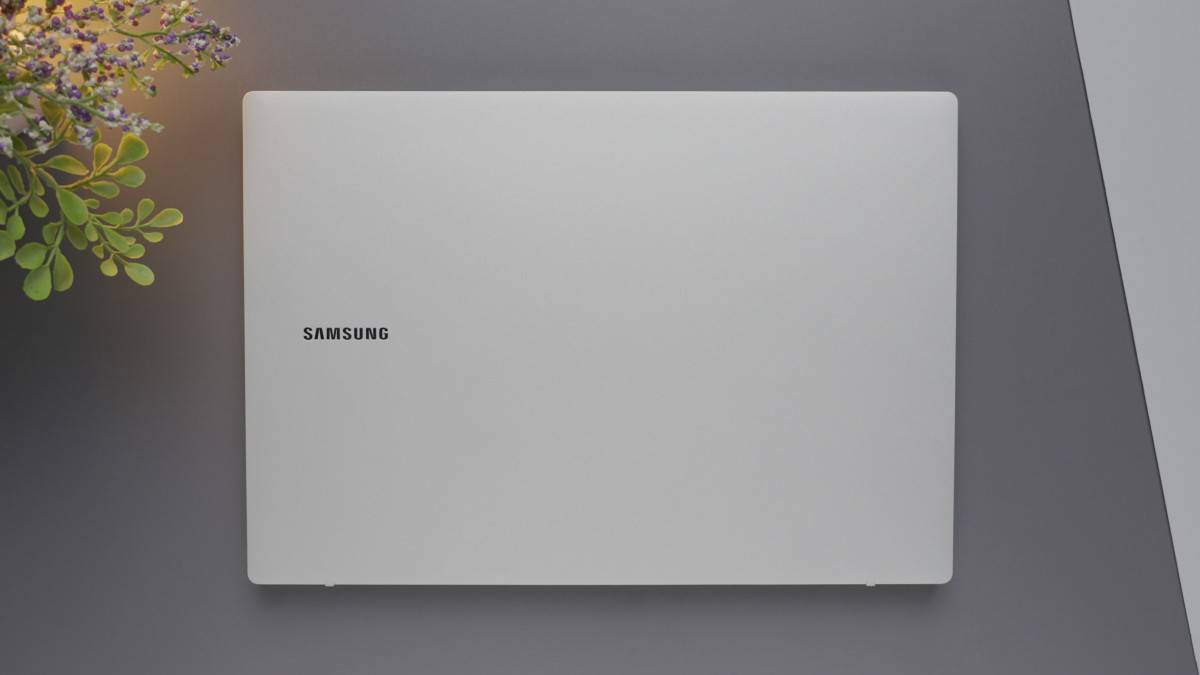 samsung-galaxy-book-go-review-in-hindi