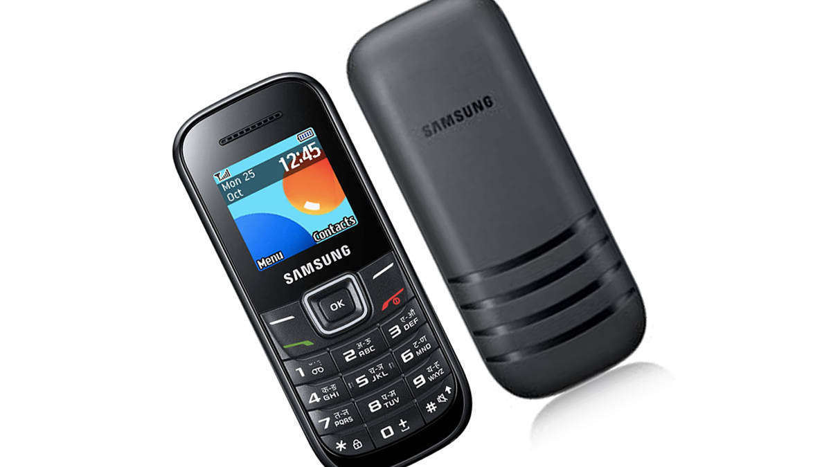 Basic Mobile Phones Samsung keypad feature phone