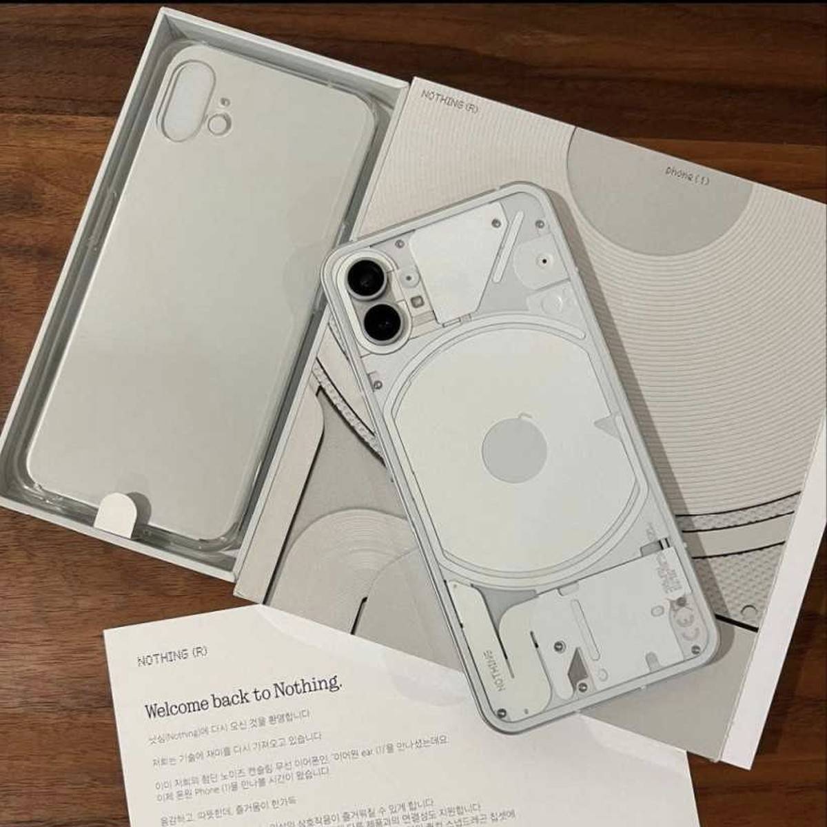 nothing-phone-1-unboxing