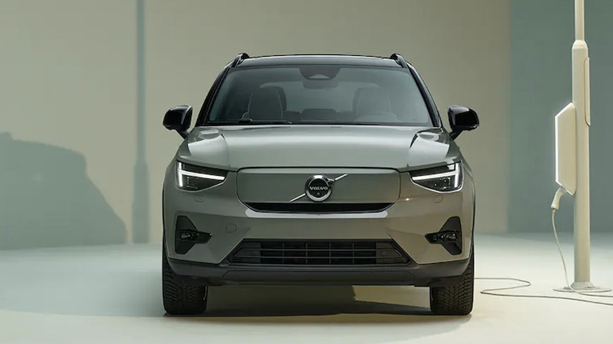 418km range Electric car Volvo XC40 Recharge SUV india launch 26 july