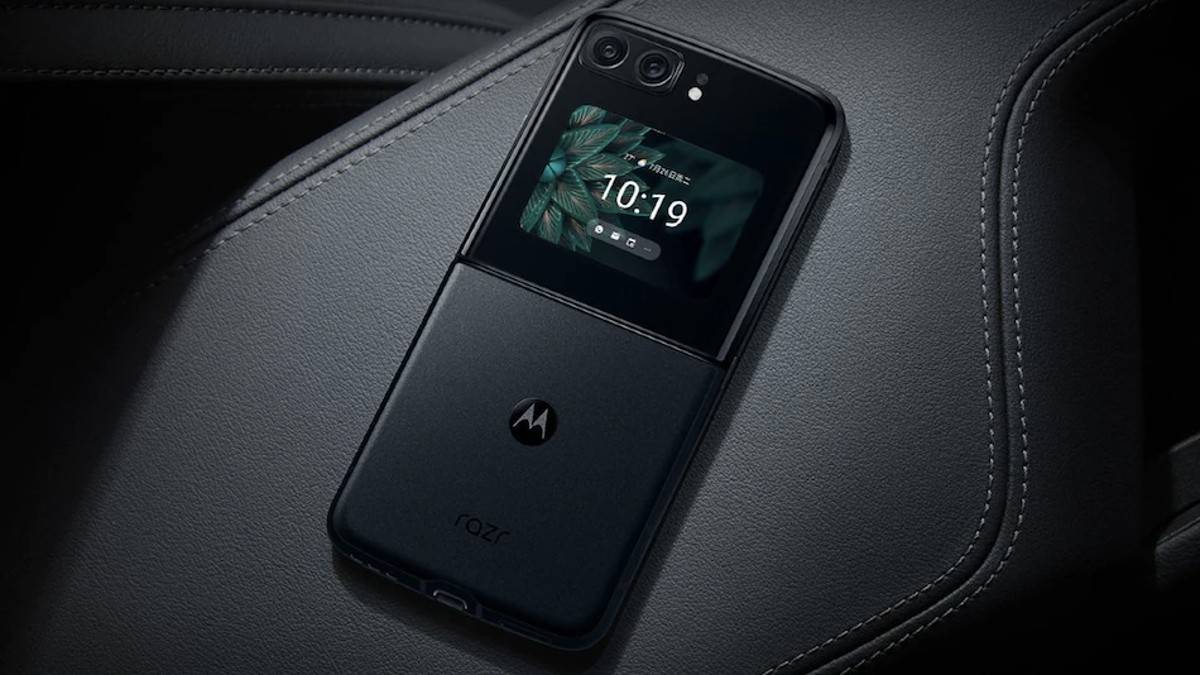 Moto Razr 2022