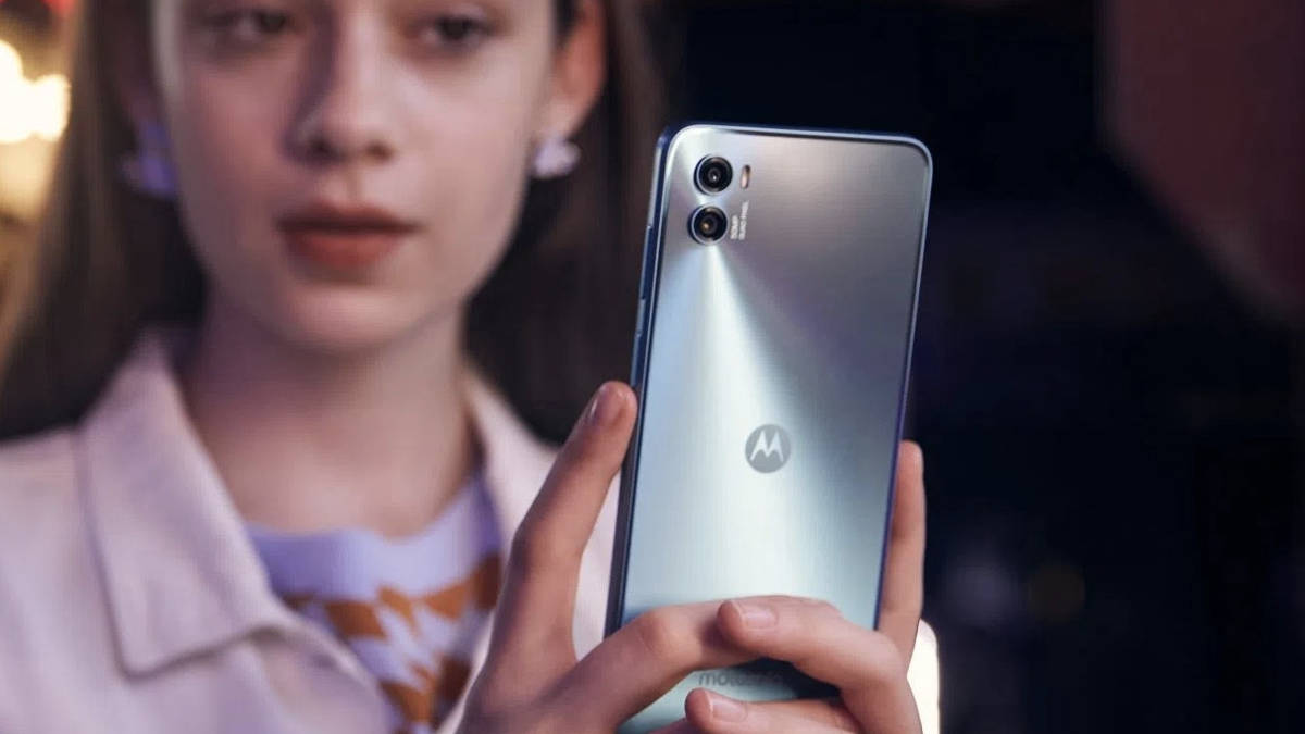 Cheap mobile phone moto e22s launched in india know price specifications motorola budget smartphone