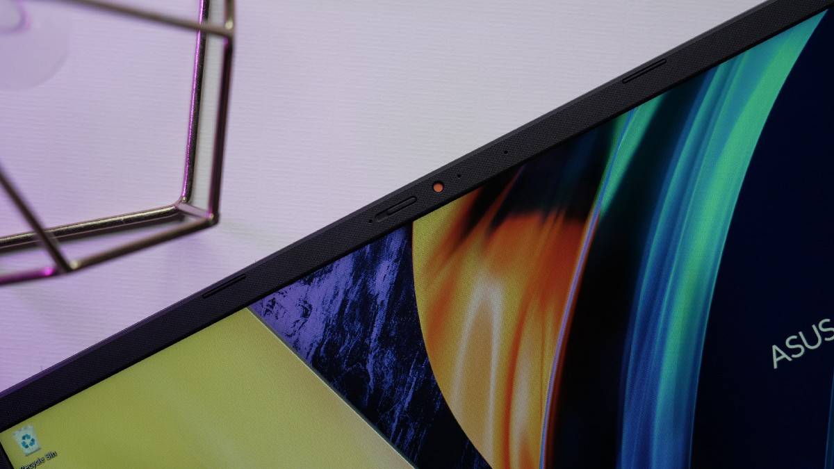 asus-vivobook-x1502-touch-2022-intel-12-gen-core-i3-review-in-hindi