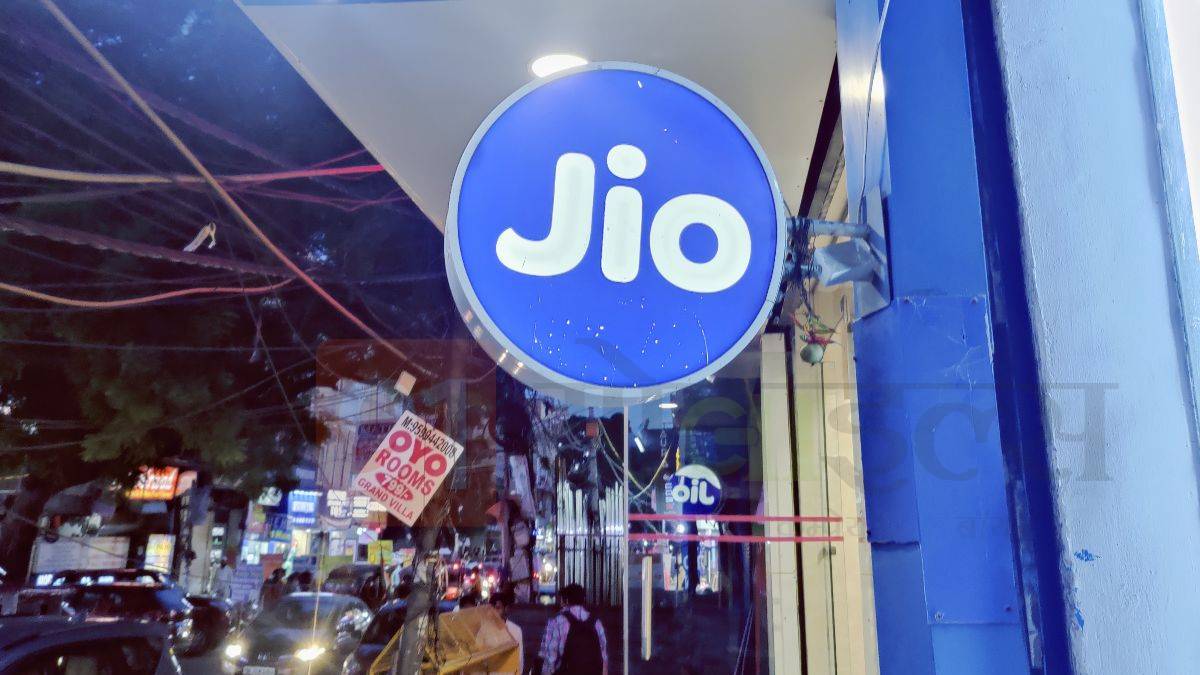 Reliance Jio adds over 29 lakh mobile subscribers before ambani 5G service
