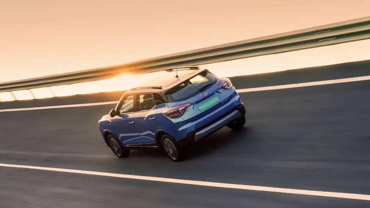 Mahindra XUV400 ev competition electric cars in india