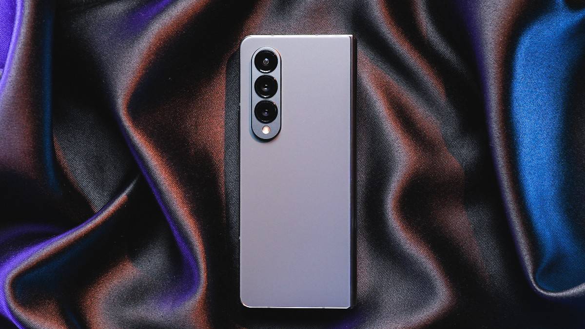 samsung-galaxy-z-fold-4-review-in-hindi