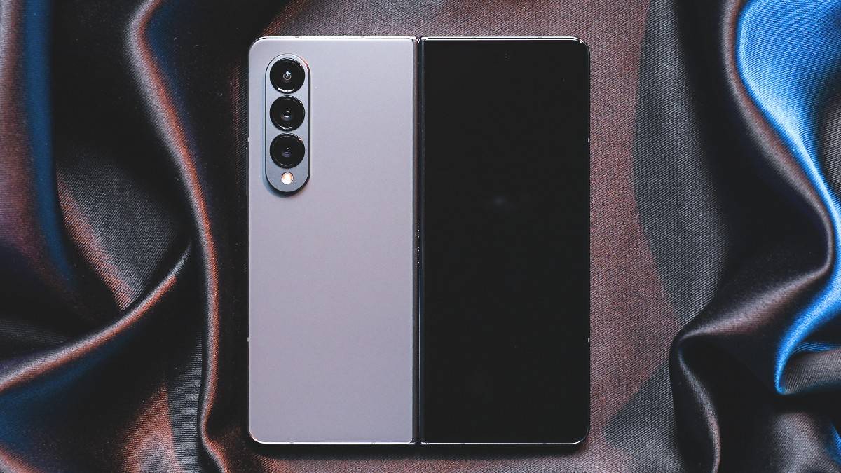 samsung-galaxy-z-fold-4-review-in-hindi