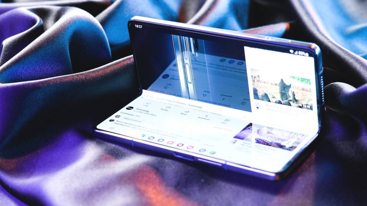 samsung-galaxy-z-fold-4-review-in-hindi