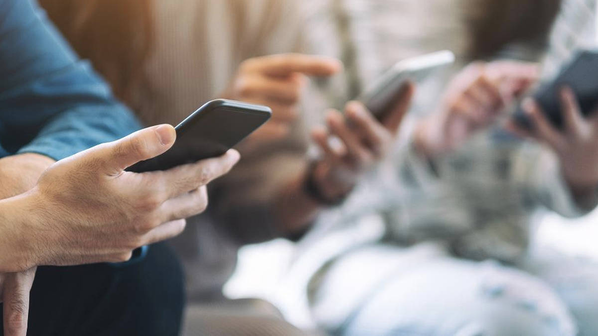 Xiaomi Samsung Vivo Realme OPPO market share and shipment in q3 2022 IDC report