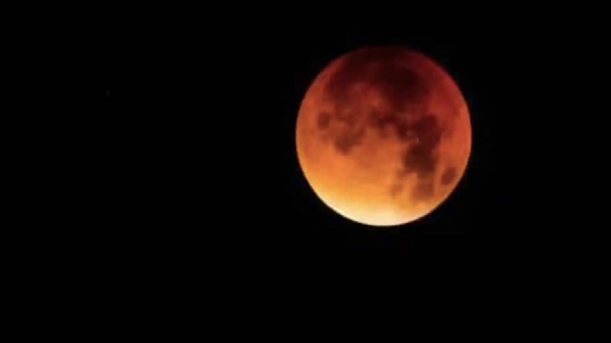 chandra grahan 2022 in india date and time