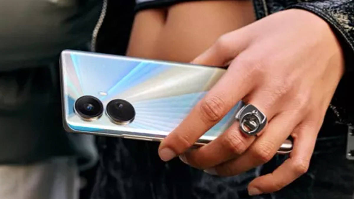 100 MP camera phone realme 10 pro plus launched check price and specifications details