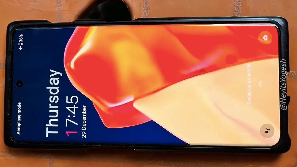 OnePlus 11R live images leaked design and specifications revealed