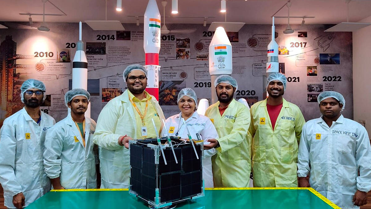 isro smallest rocket launched successfully sslv-d2 with three satellites