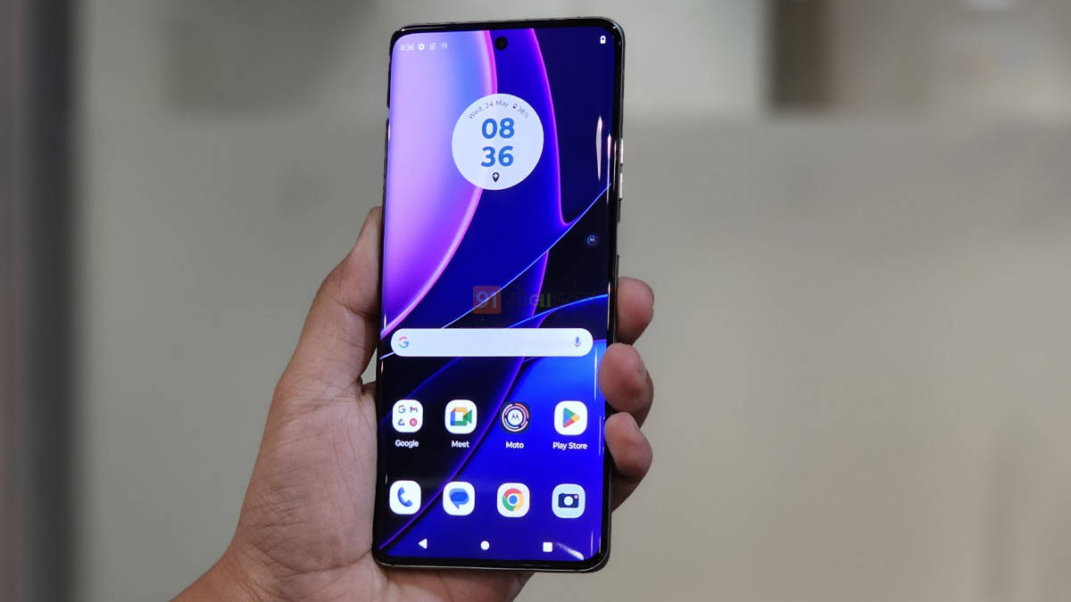 motorola-edge-40-front