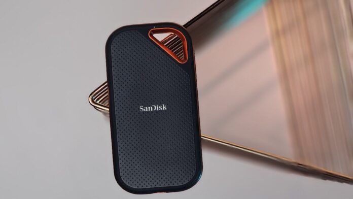 SanDisk Extreme Portable SSD V2 review in hindi